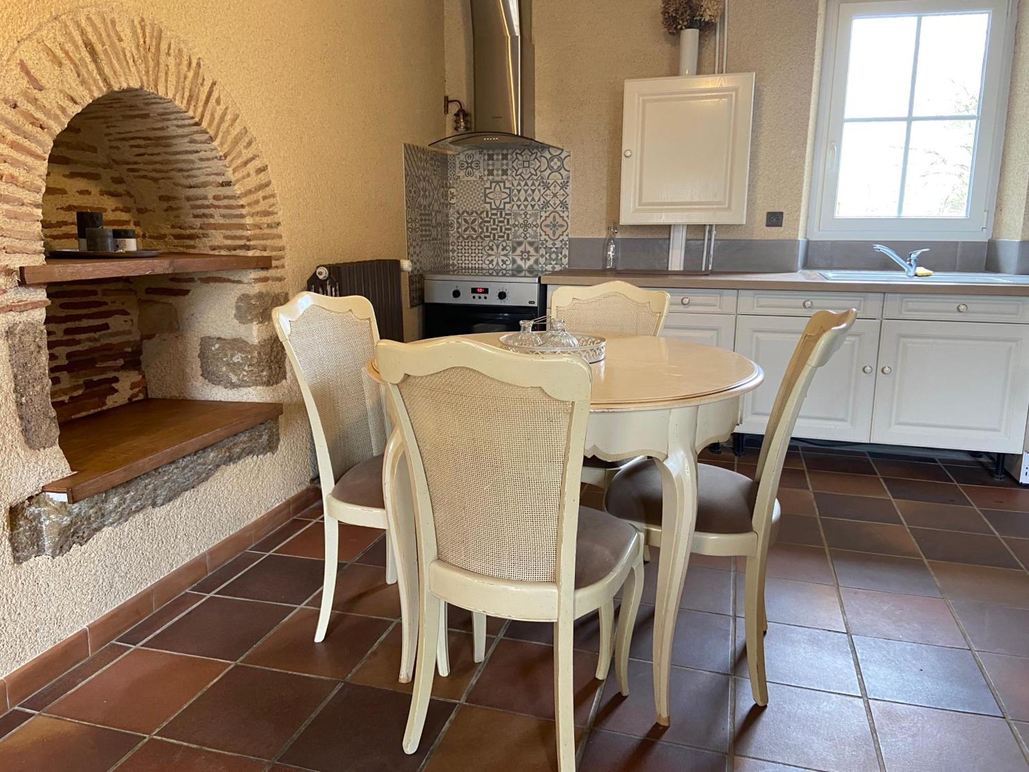Holiday home Dans Le Village 2 Pers Au Calme Briantes
