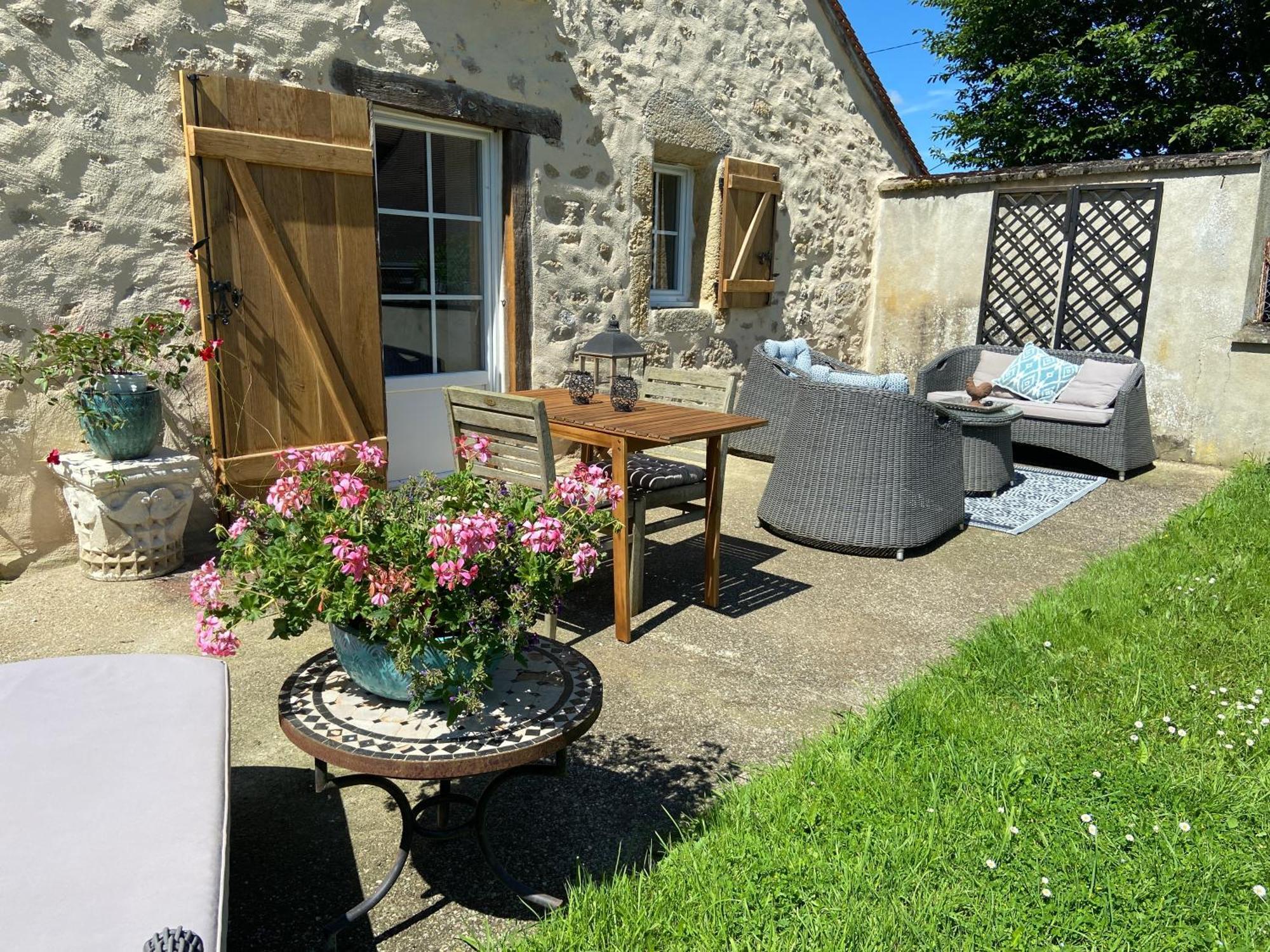 Dans Le Village 2 Pers Au Calme Holiday home Briantes